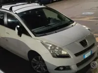 Usata Peugeot 5008 112 CV (82 kW) 2013 Bianco Monovolume