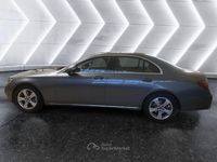 Usata Mercedes E220 Business 194 CV (142 kW) 2019 Grigio scuro Berlina