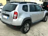 Usata Dacia Duster 110 CV (80 kW) 2017 Grigio SUV