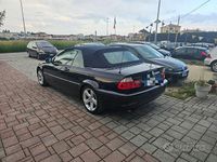 Usata BMW 320 Cabriolet 170 CV (125 kW) 2003 Blu Cabrio