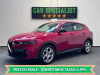 Begagnad Alfa Romeo Tonale 131 HK (96 kW) 2023 Röd SUV
