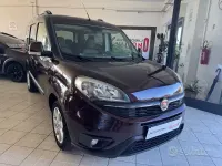 Usata Fiat Doblò Lounge 120 CV (88 kW) 2015 Nero Monovolume