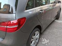 Usata Mercedes B180 109 CV (80 kW) 2016 Utilitaria