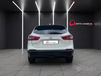 Usata Nissan Qashqai 131 CV (96 kW) 2018 Bianco SUV