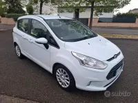 Usata Ford B-MAX 75 CV (55 kW) 2016 Bianco Monovolume