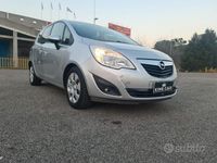Usata Opel Meriva Cosmo 95 CV (69 kW) 2012 Grigio Monovolume