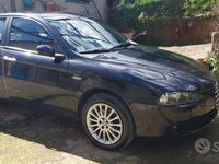 usata Alfa Romeo 147 147 1.9 JTD (115) 5 porte Distinctive