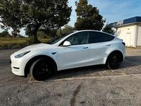 Usata Tesla Model Y 378 kW (514 CV) 2023 Bianco SUV