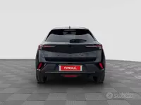 Usata Opel Mokka 101 CV (74 kW) 2023 Karbon black SUV