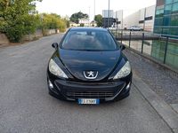 Usata Peugeot 308 Active 111 CV (81 kW) 2011 Nero Berlina