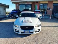 Usata Jaguar XE Portfolio 180 CV (132 kW) 2016 Bianco Berlina