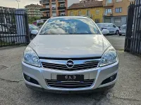 Usata Opel Astra Cosmo 110 CV (80 kW) 2008 Grigio Station wagon