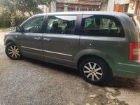 Usata Chrysler Grand Voyager 163 CV (119 kW) 2009 Grigio Monovolume