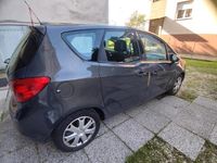 Usado Opel Meriva 2017 Gris Monovolumen