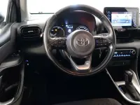 Usata Toyota Yaris Hybrid Business Edition 116 CV (85 kW) 2022 Bianco Berlina