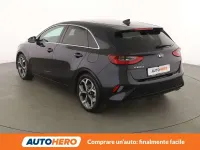 Usata Kia Ceed 140 CV (102 kW) 2019 Nero Utilitaria