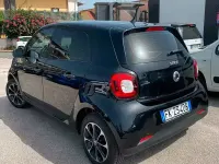 Usata Smart ForFour Passion 71 CV (52 kW) 2017 Nero Utilitaria