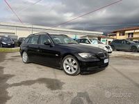 Usata BMW 325 M Sport 217 CV (159 kW) 2005 Nero Station wagon