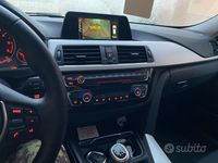 Usata BMW 318 150 CV (110 kW) 2017 Grigio Station wagon