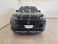 Usata Peugeot 5008 Allure 145 CV (106 kW) 2025 Nero SUV