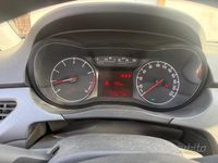 Usata Opel Corsa 90 CV (66 kW) 2015 Nero Utilitaria