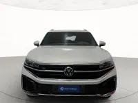 Usata VW Touareg R-line 231 CV (169 kW) 2025 5q sechura beige metallizzato SUV