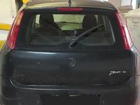Usata Fiat Grande Punto Dynamic 65 CV (47 kW) 2006 Nero Utilitaria