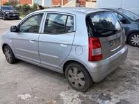 Usata Kia Picanto 65 CV (47 kW) 2004 Grigio Utilitaria