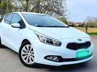 Usata Kia Ceed DREAM-TEAM Edition 116 CV (85 kW) 2015 Utilitaria