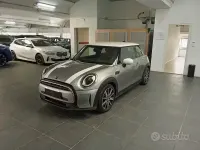 Usado Mini Cooper 136 HP (100 kW) 2023 Prateado Citadino