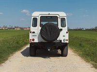 Usata Land Rover Defender 122 CV (89 kW) 2005 Bianco SUV