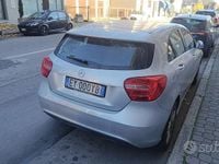 Usata Mercedes A180 122 CV (89 kW) 2013 Grigio Berlina