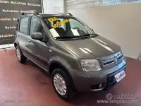 Usata Fiat Panda 4x4 Climbing 69 CV (50 kW) 2011 Grigio Utilitaria