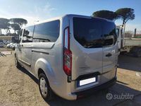 Usata Ford Transit 131 CV (96 kW) 2018 Grigio Station wagon