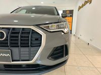 Occasion Audi Q3 Business 150 ch (110 kW) 2022 Gris SUV