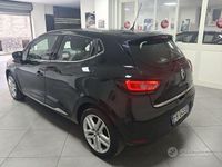 Usata Renault Clio IV Intens 75 CV (55 kW) 2017 Nero Berlina