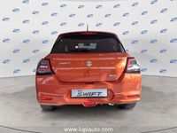 Usata Suzuki Swift 90 CV (66 kW) 2023 Arancione Utilitaria