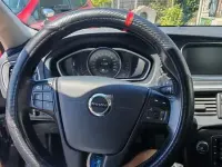 Usata Volvo V40 R-Design Momentum 120 CV (88 kW) 2016 Berlina