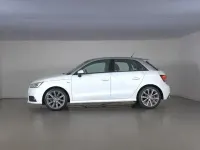 Usata Audi A1 Sportback Admired 95 CV (69 kW) 2018 Bianco ghiacciaio metallizzato Utilitaria
