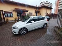 Usata BMW 218 Active Tourer Advantage 150 CV (110 kW) 2017 Bianco Monovolume