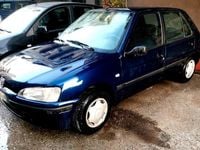 Usata Peugeot 106 50 CV (36 kW) 1999 Blu Utilitaria