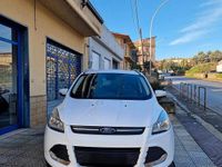 Usata Ford Kuga Business Edition 120 CV (88 kW) 2016 Bianco SUV