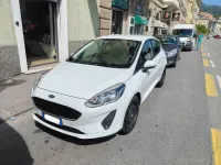 Usata Ford Fiesta 86 CV (63 kW) 2017 Bianco Utilitaria