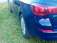 Usata Opel Astra 110 CV (80 kW) 2012 Station wagon