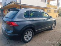 Usata VW Tiguan 150 CV (110 kW) 2018 Grigio SUV