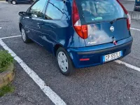 Occasion Fiat Punto 60 ch (44 kW) 2004 Bleue Citadine