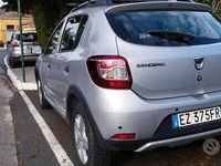 Begagnad Dacia Sandero 75 HK (55 kW) 2015 Grå Sedan