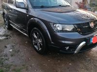 Usata Fiat Freemont Cross 170 CV (125 kW) 2015 Grigio SUV