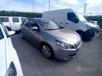 Usata Peugeot 308 120 CV (88 kW) 2015 Grigio Berlina