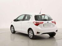 Usata Toyota Yaris Hybrid Business Edition 101 CV (74 kW) 2020 Bianco Utilitaria